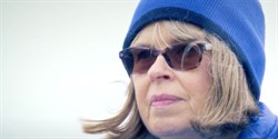 Lynn LeadingVideos 800